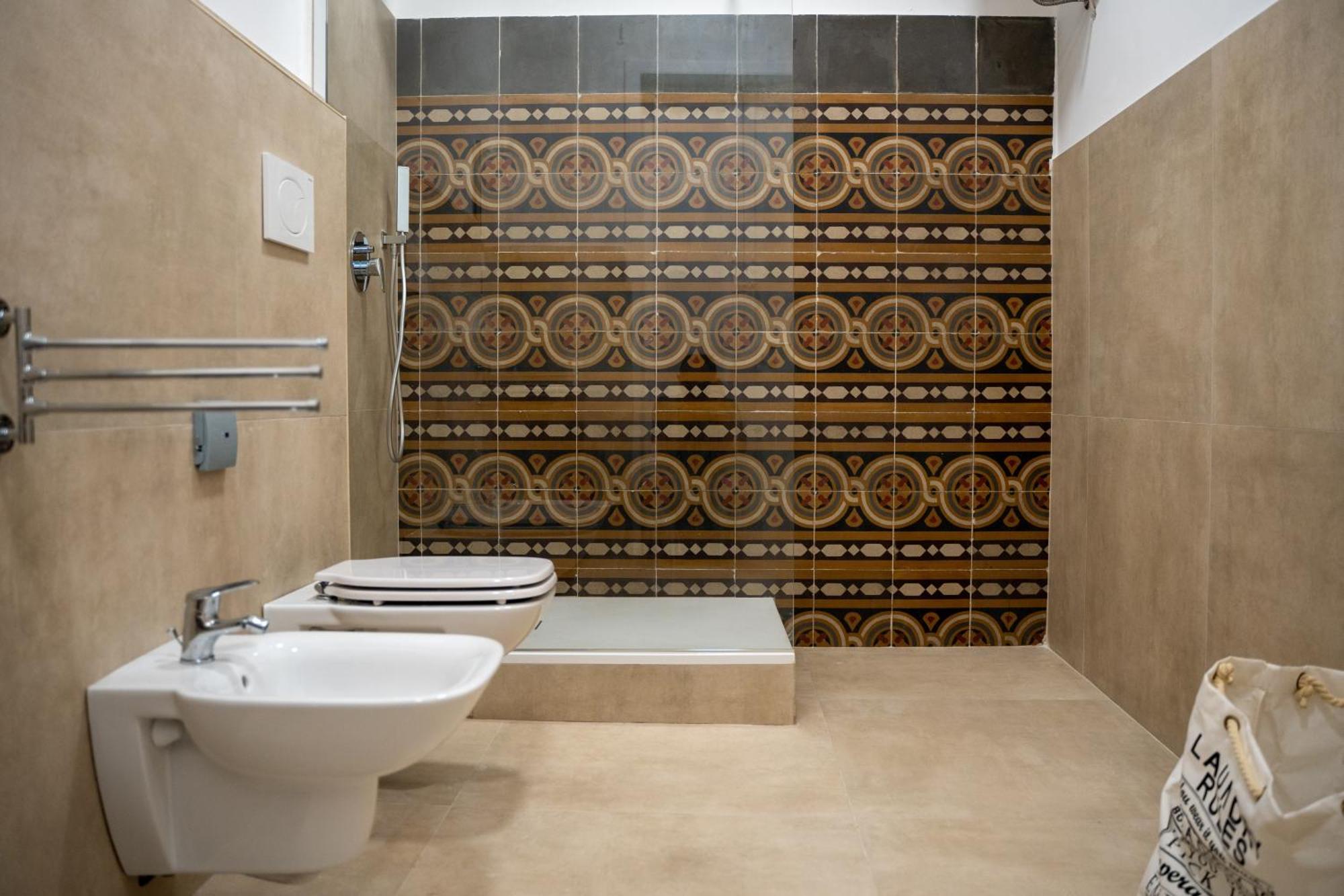 Principe Amedeo 93 Bed & Breakfast Bari Exterior foto